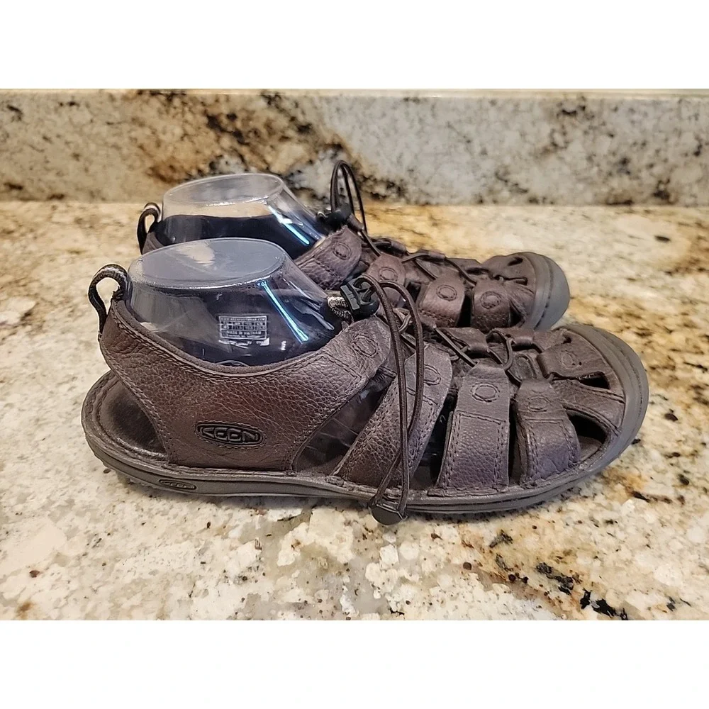 Keen Newport Leather Closed Toe Sandals Mens US 11.5 Dark Brown Hiking Fisherman